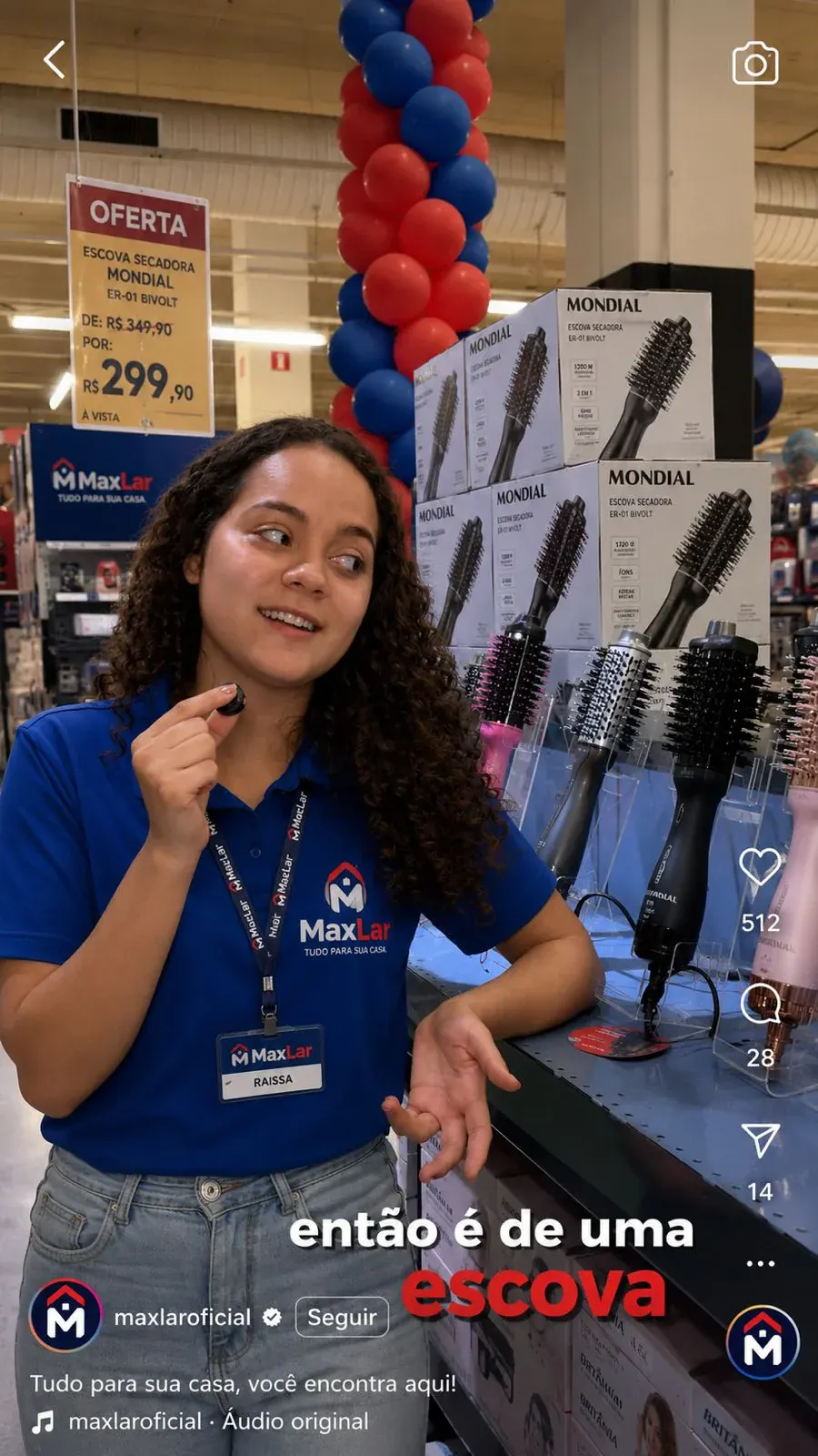 Influenciadora mostrando produto MaxLar